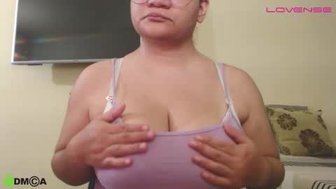 Camila  online show from October 23, 2025, 12:26 pm