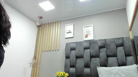 Camila online show from December 12, 2024, 9:30 am