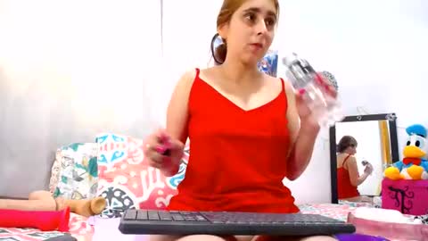 Snapshot of camila_cami chatting on July 8, 2026, 6:01 pm Camila online show from July 8, 2026, 6:01 pm