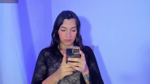  s online show from February 11, 2025, 4:11 am