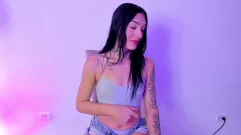 Snapshot of camila_coxx chatting on May 29, 2026, 6:28 pm s online show from May 29, 2026, 6:28 pm