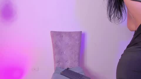 Snapshot of camila_coxx chatting on May 30, 2026, 11:24 pm s online show from May 30, 2026, 11:24 pm