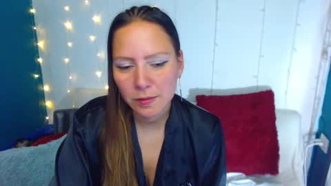 camila online show from December 26, 2024, 7:27 pm