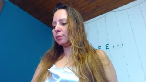 camila online show from January 12, 2025, 12:44 pm