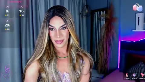 Camila online show from March 8, 2025, 8:33 am