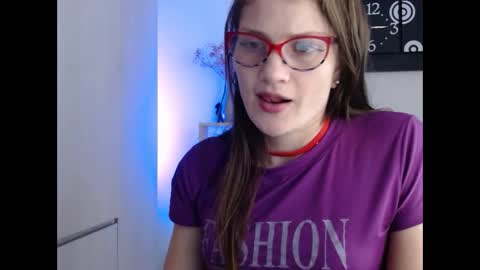 Camila ventura online show from October 26, 2025, 8:15 pm