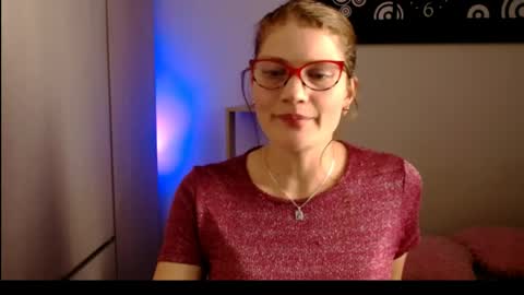 Camila ventura online show from April 6, 2026, 2:51 pm