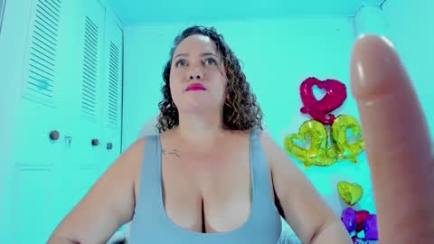 camilaa foxxx online show from February 13, 2025, 11:58 pm