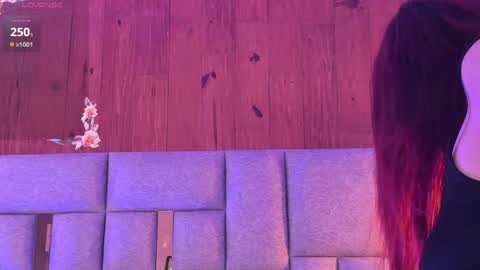 camilaa_smith_ online show from April 19, 2026, 7:27 pm