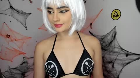 Cami  online show from October 8, 2025, 12:14 pm