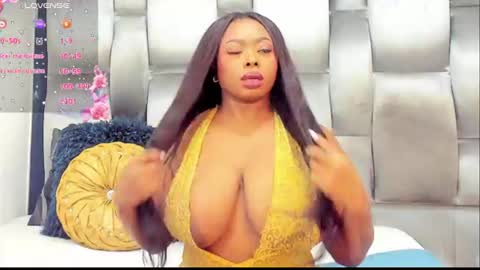 camila benitez online show from July 25, 2026, 11:08 am