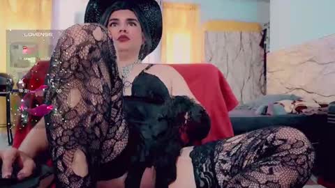 camila online show from September 29, 2025, 3:39 pm