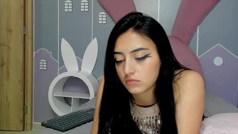 Camila  online show from February 16, 2025, 12:54 pm