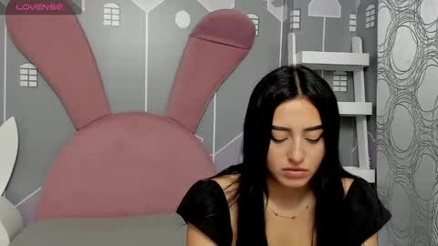 Camila  online show from February 19, 2025, 3:28 am