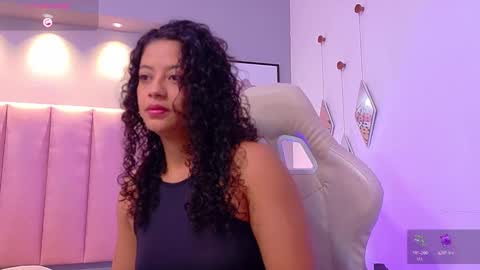 Camila online show from November 24, 2025, 12:16 pm