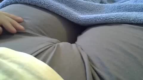 flash 50 tokens BIG CLIT  tits pussy. masturbation big clit 150 tokens fingers inside pussy 1000 tk  pump big clit 300 tk online show from March 31, 2026, 1:33 pm