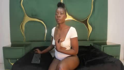 Cami online show from March 21, 2026, 4:21 pm