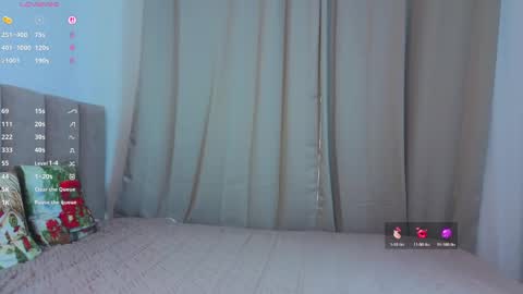 Snapshot of camillahooser chatting on May 7, 2026, 1:22 am May online show from May 7, 2026, 1:22 am