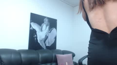 Camille online show from October 22, 2025, 9:03 pm