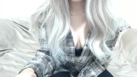 CamilleBunny online show from January 17, 2026, 3:22 am