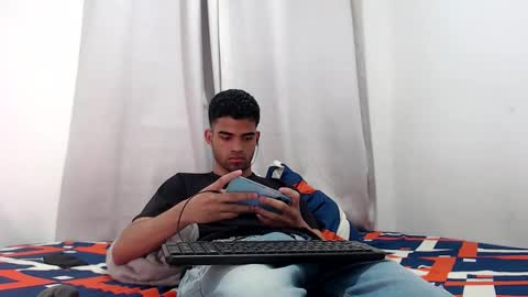 camillo_beischel_ online show from September 15, 2025, 6:08 pm