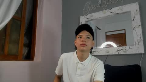 Snapshot of camillo_virgil chatting on September 21, 2025, 10:50 am Camillo Virgil online show from September 21, 2025, 10:50 am