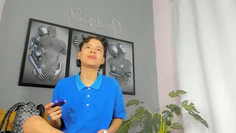 Snapshot of camillo_virgil chatting on November 2, 2025, 10:50 am Camillo Virgil online show from November 2, 2025, 10:50 am