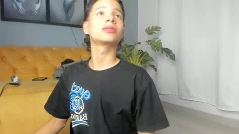 Snapshot of camillo_virgil chatting on November 4, 2025, 10:47 am Camillo Virgil online show from November 4, 2025, 10:47 am