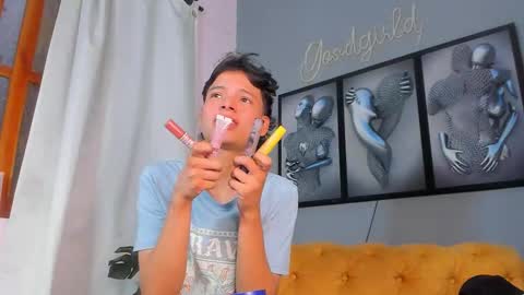 Snapshot of camillo_virgil chatting on November 5, 2025, 11:32 am Camillo Virgil online show from November 5, 2025, 11:32 am