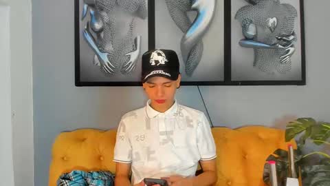 Snapshot of camillo_virgil chatting on November 7, 2025, 10:37 am Camillo Virgil online show from November 7, 2025, 10:37 am