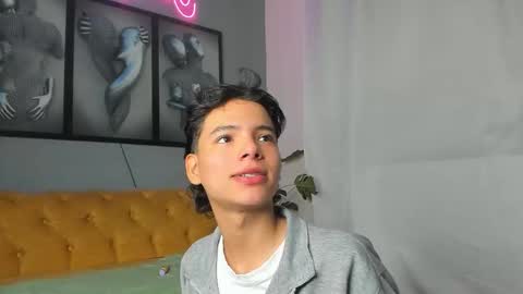 Snapshot of camillo_virgil chatting on November 11, 2025, 10:48 am Camillo Virgil online show from November 11, 2025, 10:48 am