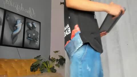 Snapshot of camillo_virgil chatting on November 23, 2025, 11:10 am Camillo Virgil online show from November 23, 2025, 11:10 am