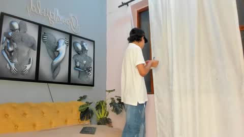 Snapshot of camillo_virgil chatting on November 30, 2025, 11:03 am Camillo Virgil online show from November 30, 2025, 11:03 am