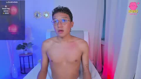 camilo_santoss online show from July 10, 2026, 11:07 pm