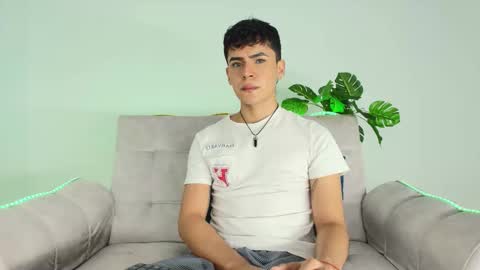Snapshot of camilo_xcam chatting on September 20, 2025, 7:26 pm CAMILO online show from September 20, 2025, 7:26 pm