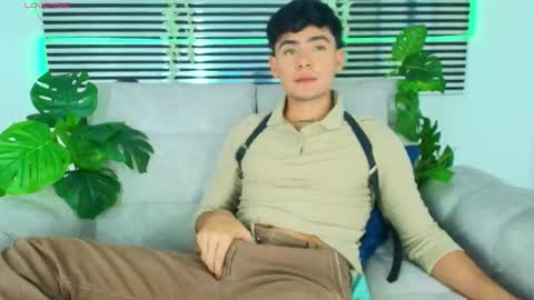Snapshot of camilo_xcam chatting on April 28, 2026, 9:20 pm CAMILO online show from April 28, 2026, 9:20 pm