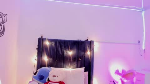 CamiloDoumit online show from February 3, 2025, 5:14 pm