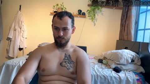 Snapshot of camiloex chatting on January 24, 2025, 9:26 pm Camilo online show from January 24, 2025, 9:26 pm