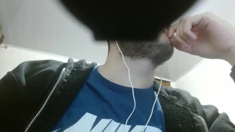 Snapshot of camiloking17 chatting on December 14, 2025, 7:25 am camilo online show from December 14, 2025, 7:25 am