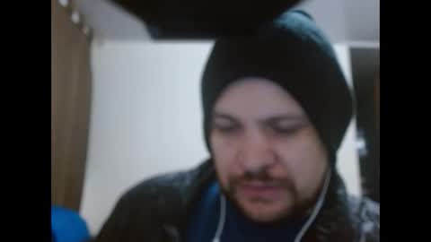 Snapshot of camiloking17 chatting on April 3, 2026, 8:45 am camilo online show from April 3, 2026, 8:45 am