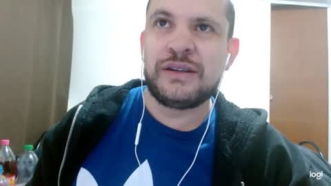 Snapshot of camiloking17 chatting on April 13, 2026, 12:49 am camilo online show from April 13, 2026, 12:49 am