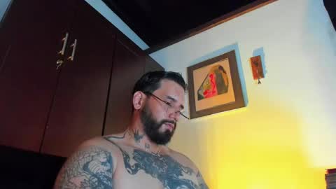 Snapshot of camilomayer chatting on May 25, 2026, 4:35 pm Camilo online show from May 25, 2026, 4:35 pm