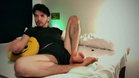 camilo online show from February 5, 2025, 2:19 am