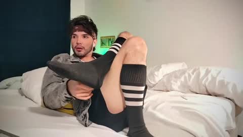 camilo online show from February 7, 2025, 6:35 am