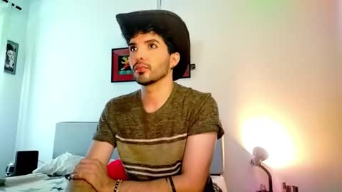 Snapshot of camilosaennz chatting on February 15, 2026, 5:20 pm camilo online show from February 15, 2026, 5:20 pm