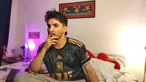 Snapshot of camilosaennz chatting on March 7, 2026, 9:17 am camilo online show from March 7, 2026, 9:17 am