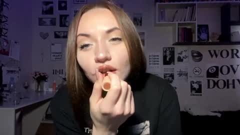 Julia online show from February 26, 2026, 7:07 am