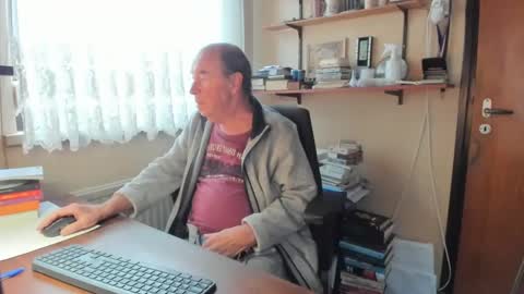 Cammee online show from January 4, 2025, 2:35 pm