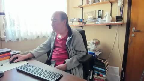 Cammee online show from February 2, 2025, 8:24 am