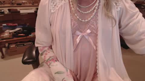 CammieCD online show from January 8, 2025, 5:16 am